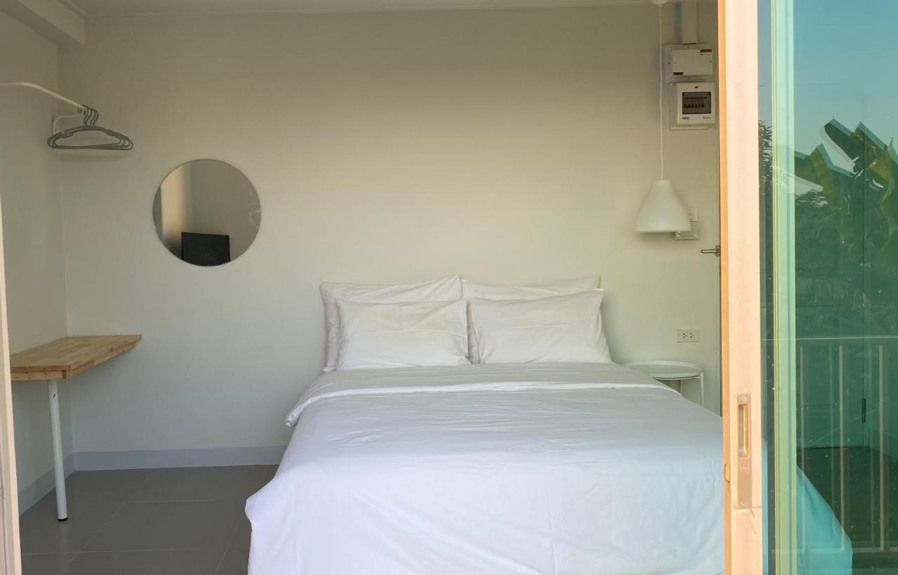 Bed and Breakfast Baan Thammada Нан Экстерьер фото
