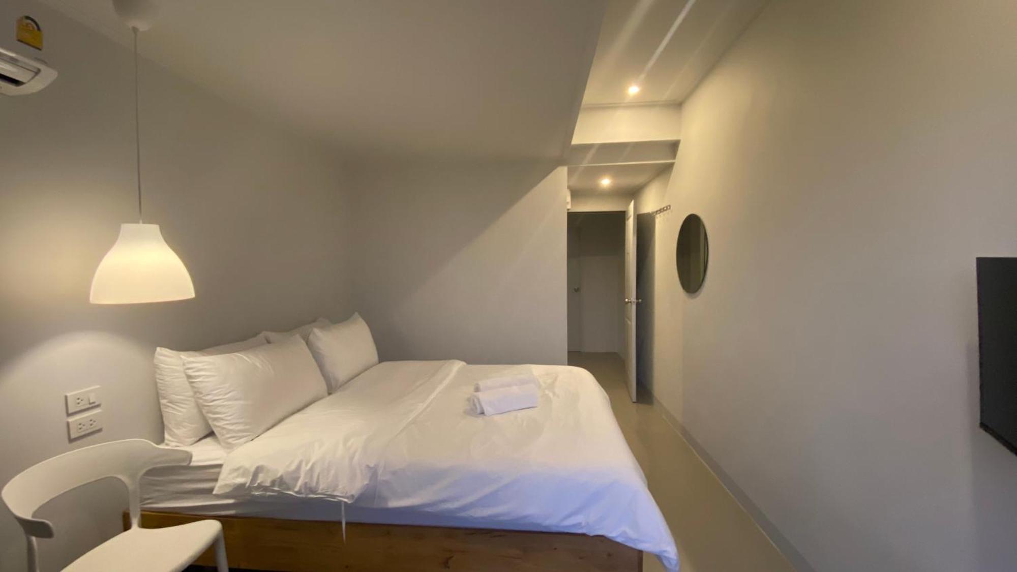 Bed and Breakfast Baan Thammada Нан Экстерьер фото