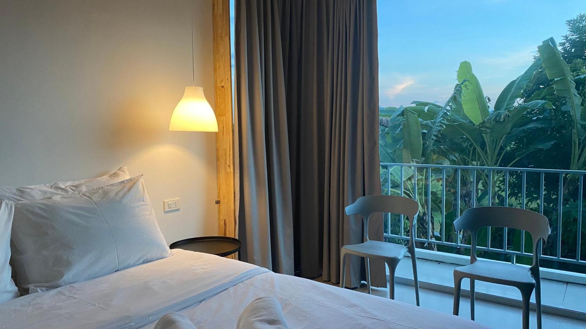 Bed and Breakfast Baan Thammada Нан Экстерьер фото