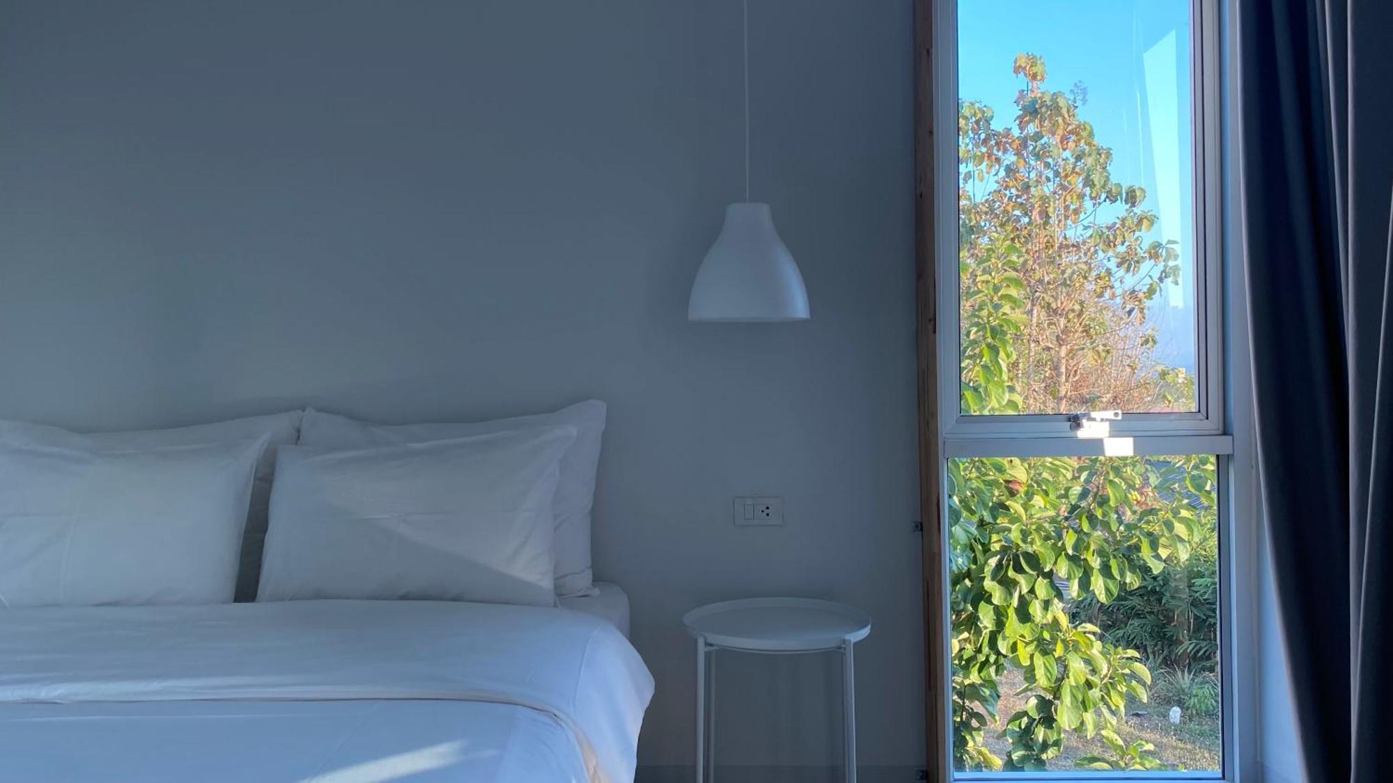 Bed and Breakfast Baan Thammada Нан Экстерьер фото
